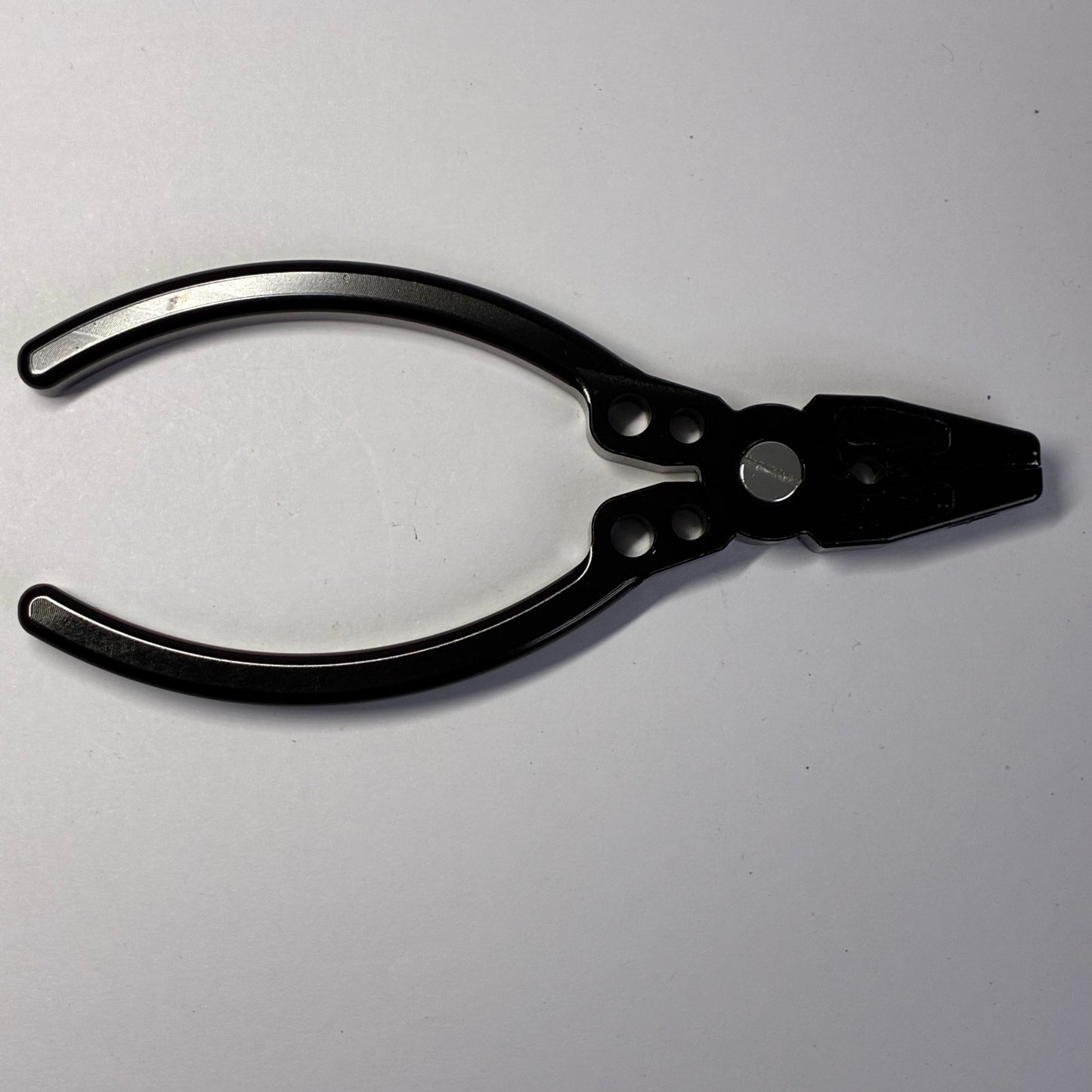 Square Shock Pliers Black Alloy