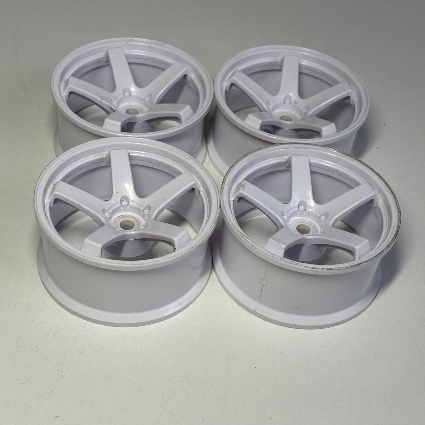 White Wheels 7mm Offset