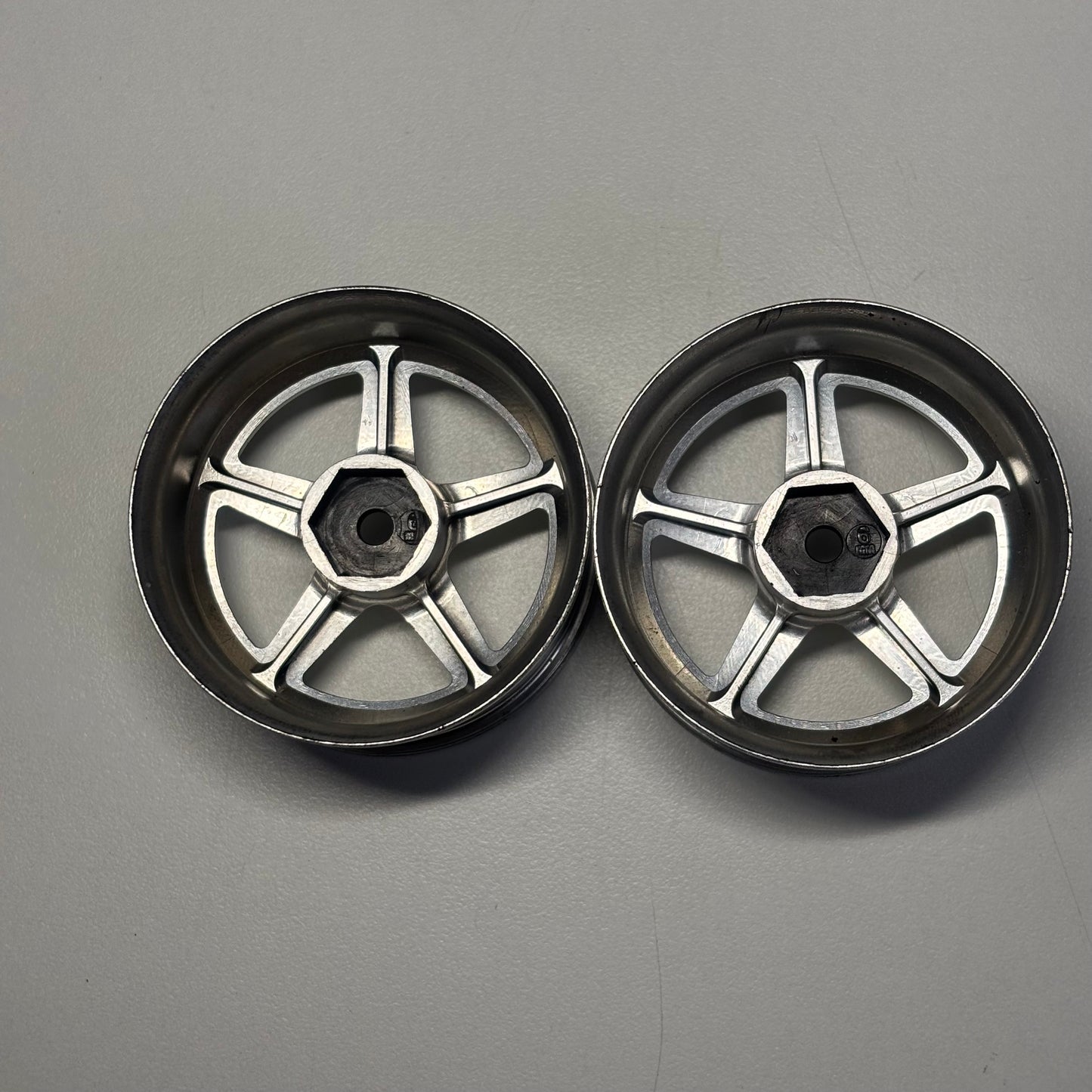 Lab Work Equip Silver Offset 6mm