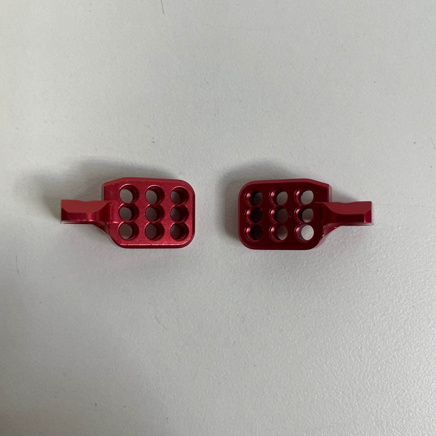 Reve D Red Alloy Rear Upper Arm Mounts