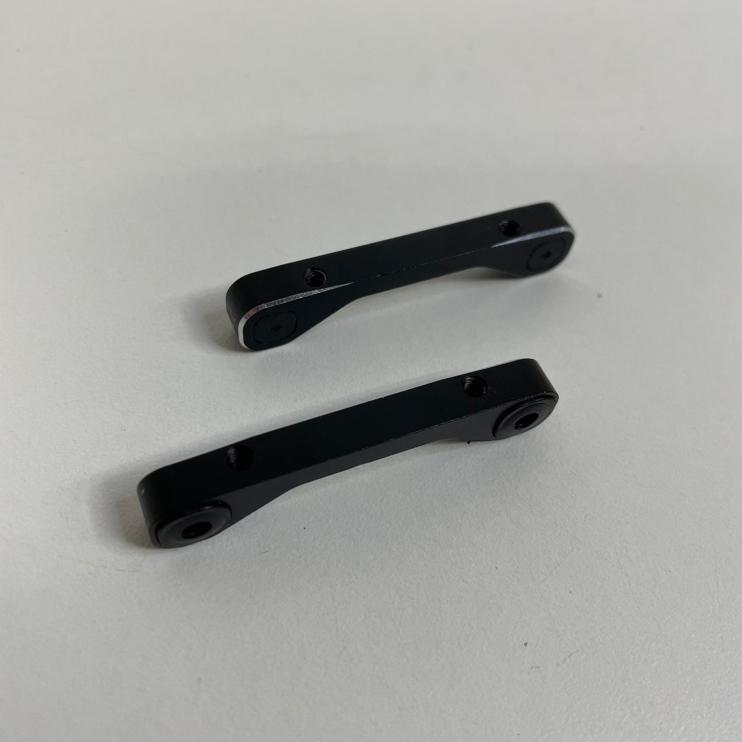 Yeah Racing Suspension Mounts Black Alloy