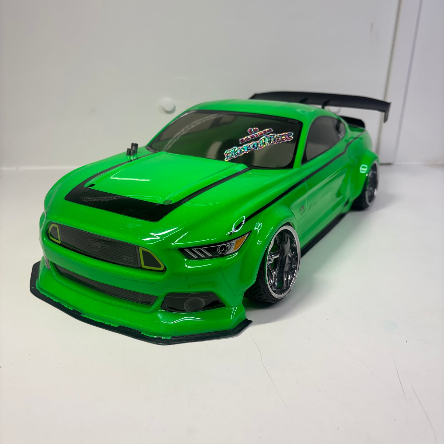 Ford Mustang Bodyshell Green Overdose Voltex Wing