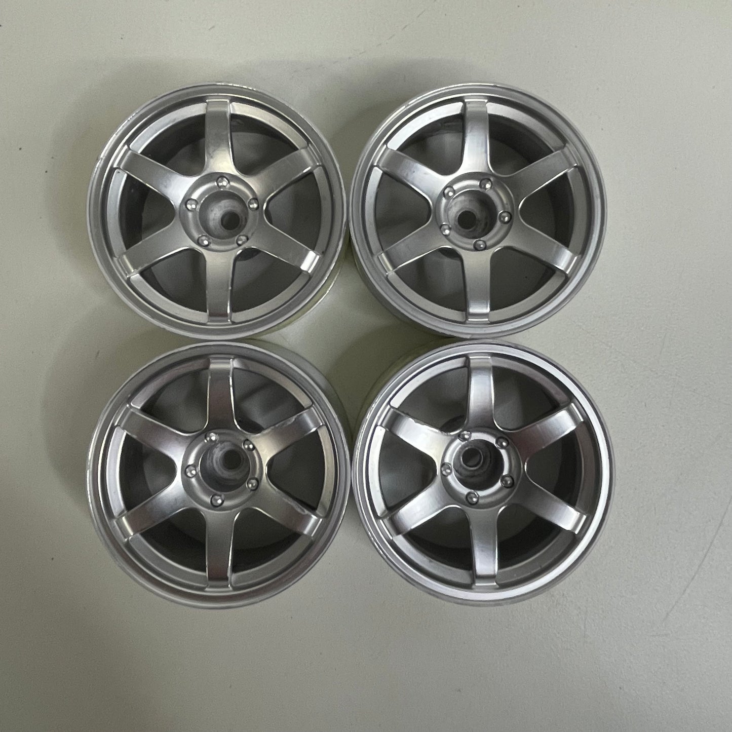 Rays Style Wheels Silver Offset 8mm