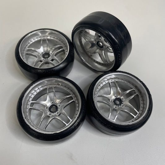 MST Wheels Chrome Offset 8mm DS Racing Tyres