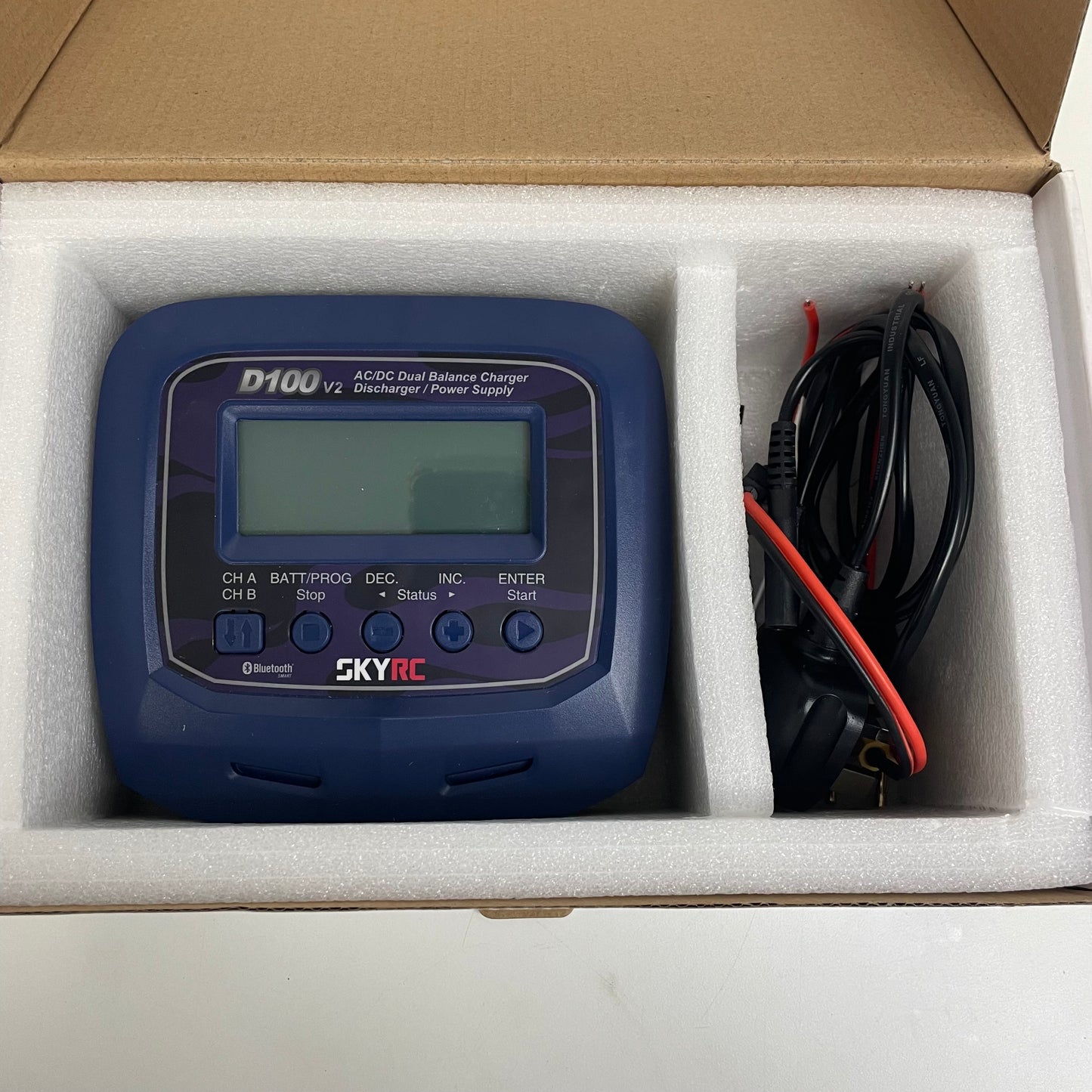 SKYRC D100 v2 AC/DC Dual Balance Charger/Discharger/Power Supply