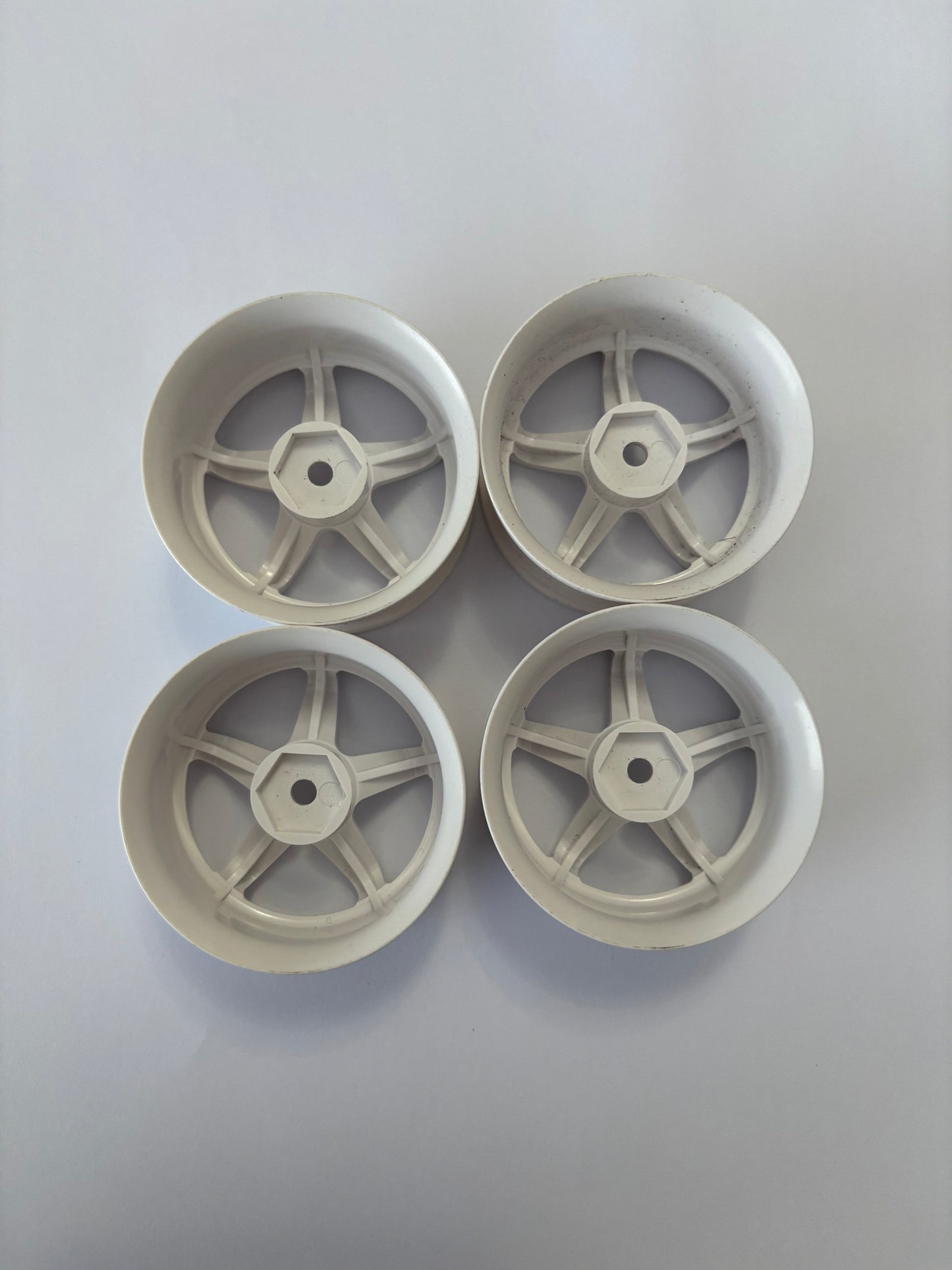 Topline Wheels White Offset 7mm