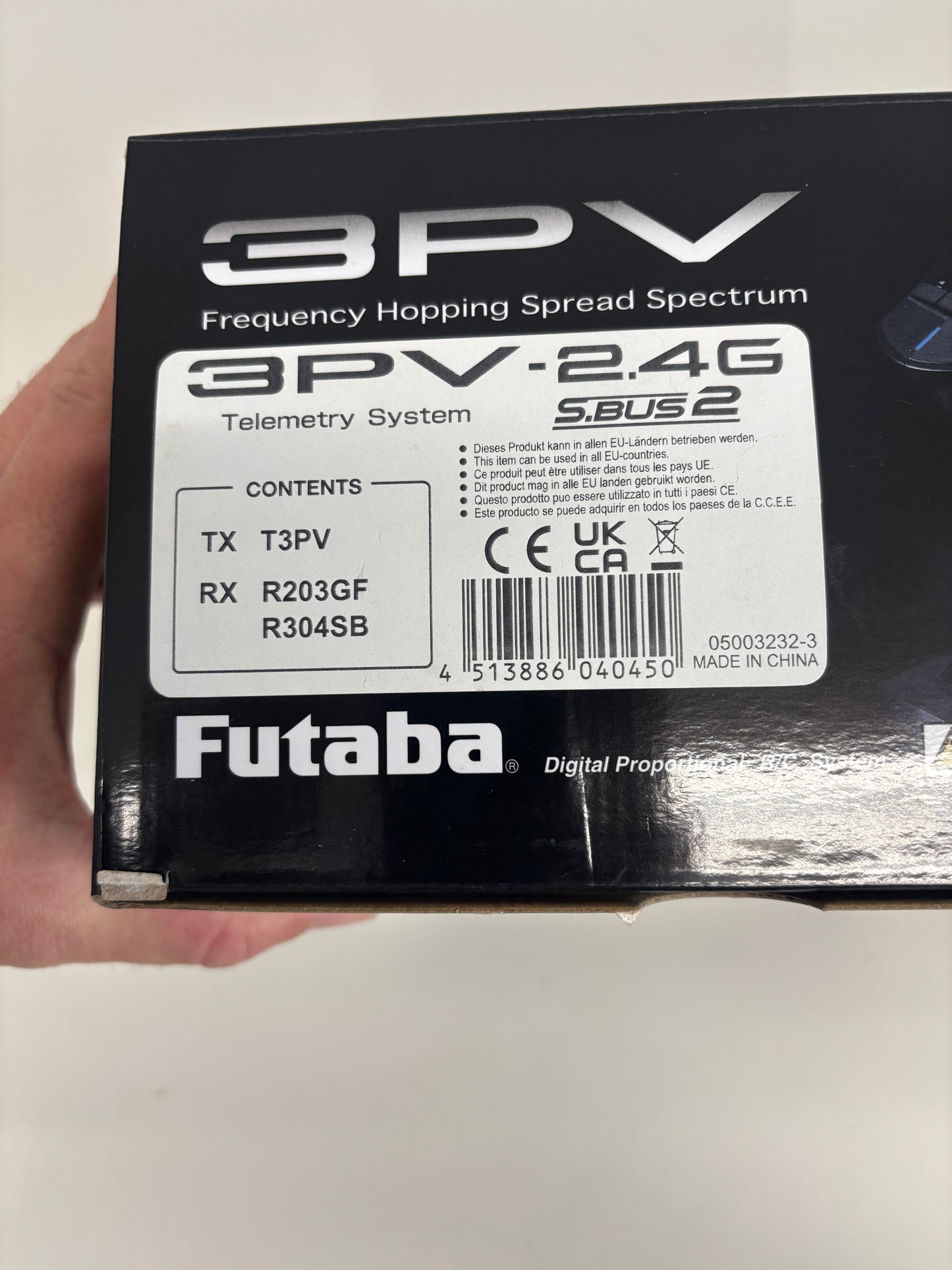 Futaba 3PV Controller Transmitter With Reciever