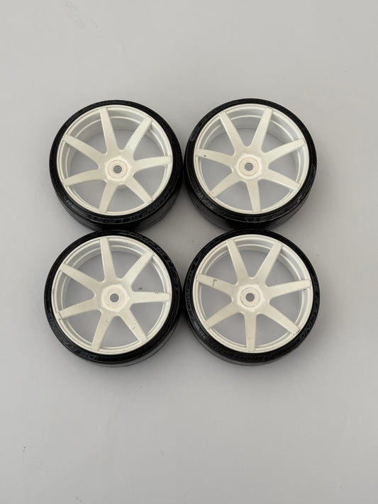 Reve D Wheels 6/8 With LF5T Tyres Drift White