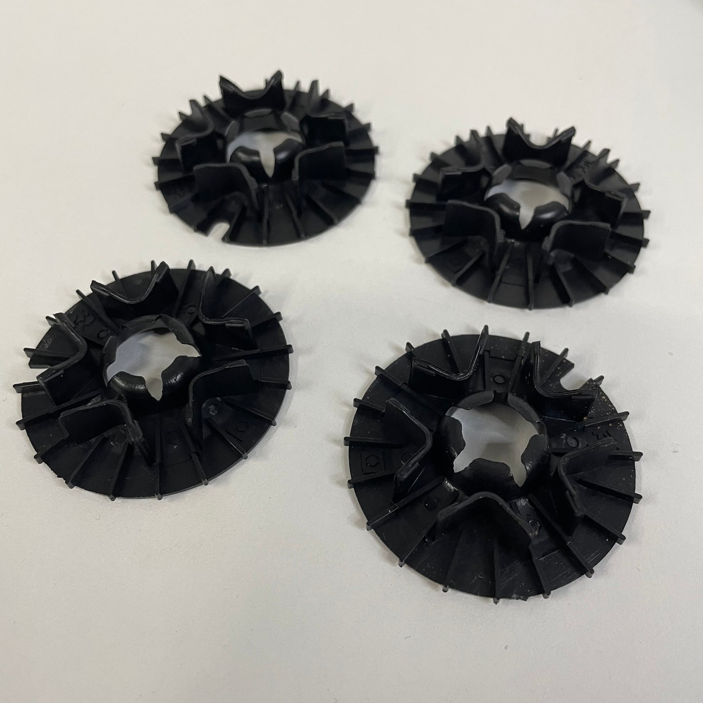 HPI Fifteen52 Black Wheels 6mm Offset Turbo Mac Disc Covers