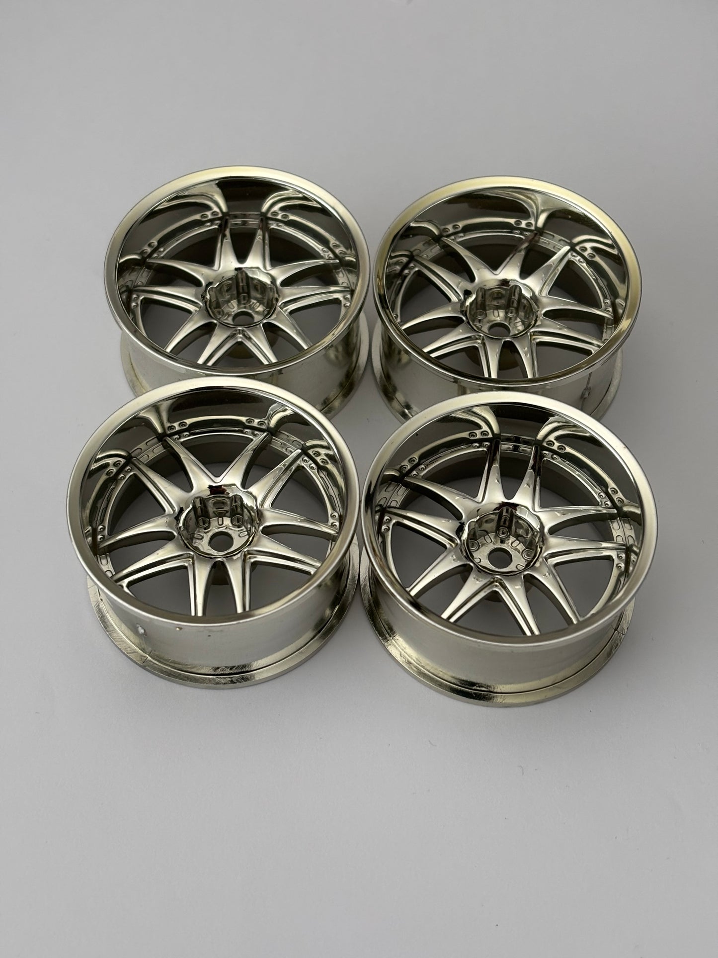 Chrome Wheels Offset 8/9 Work