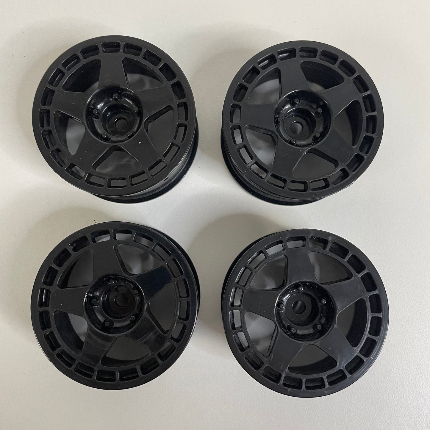 HPI Fifteen52 Black Wheels 6mm Offset Turbo Mac Disc Covers