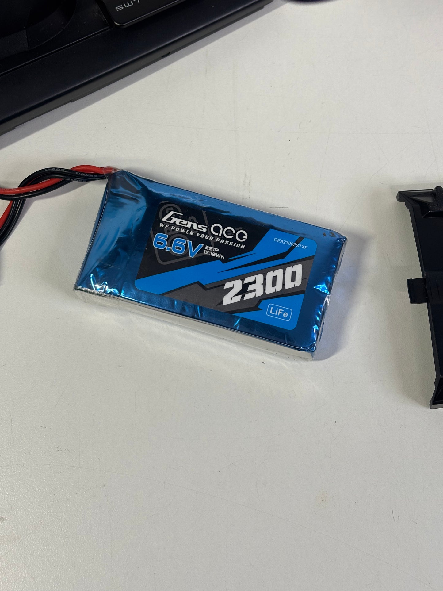 Futaba T10PX Controller & R404SBS-E Receiver LiFe Battery