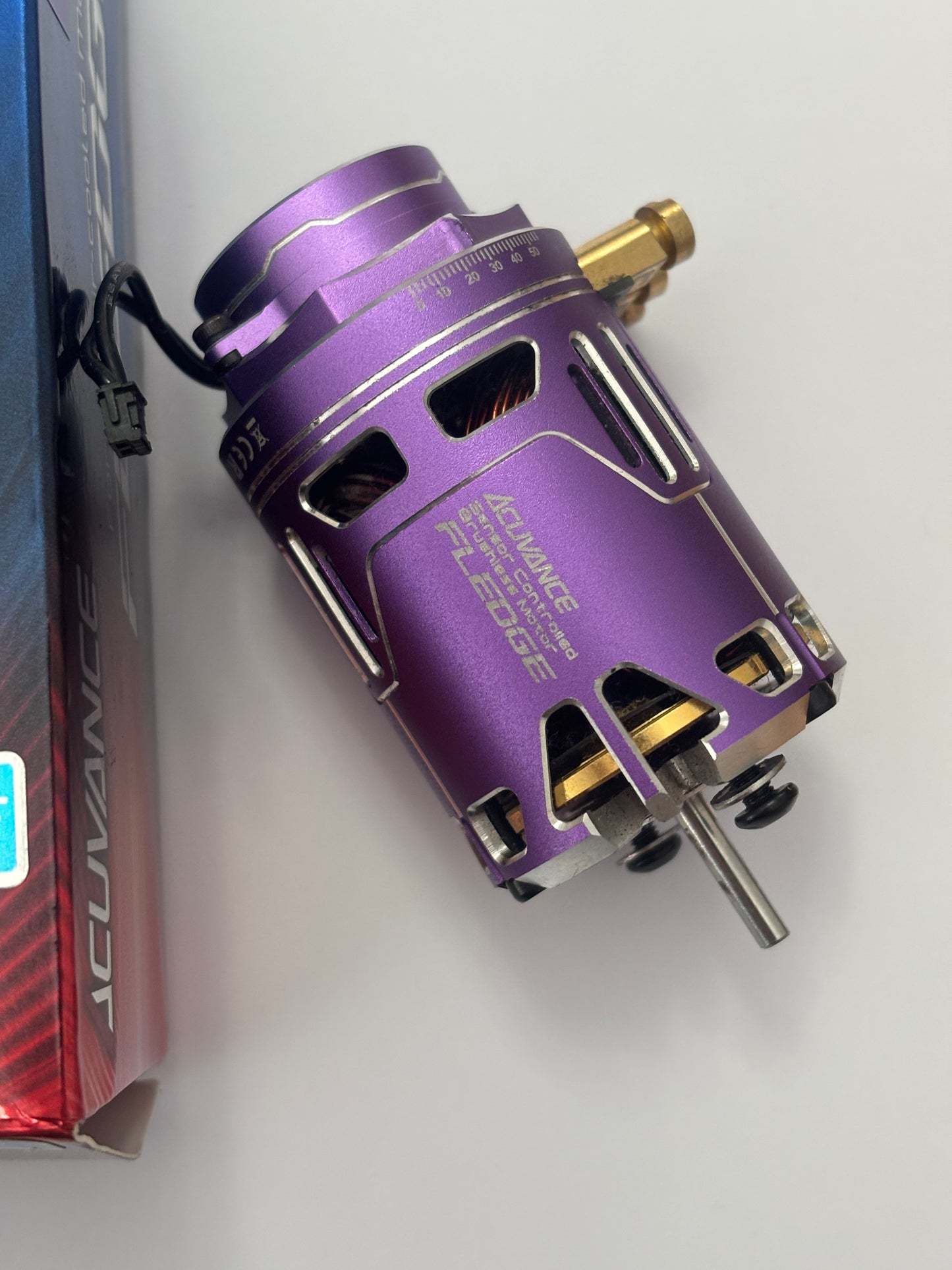 Acuvance Fledge 10.5 Brushless Motor Purple