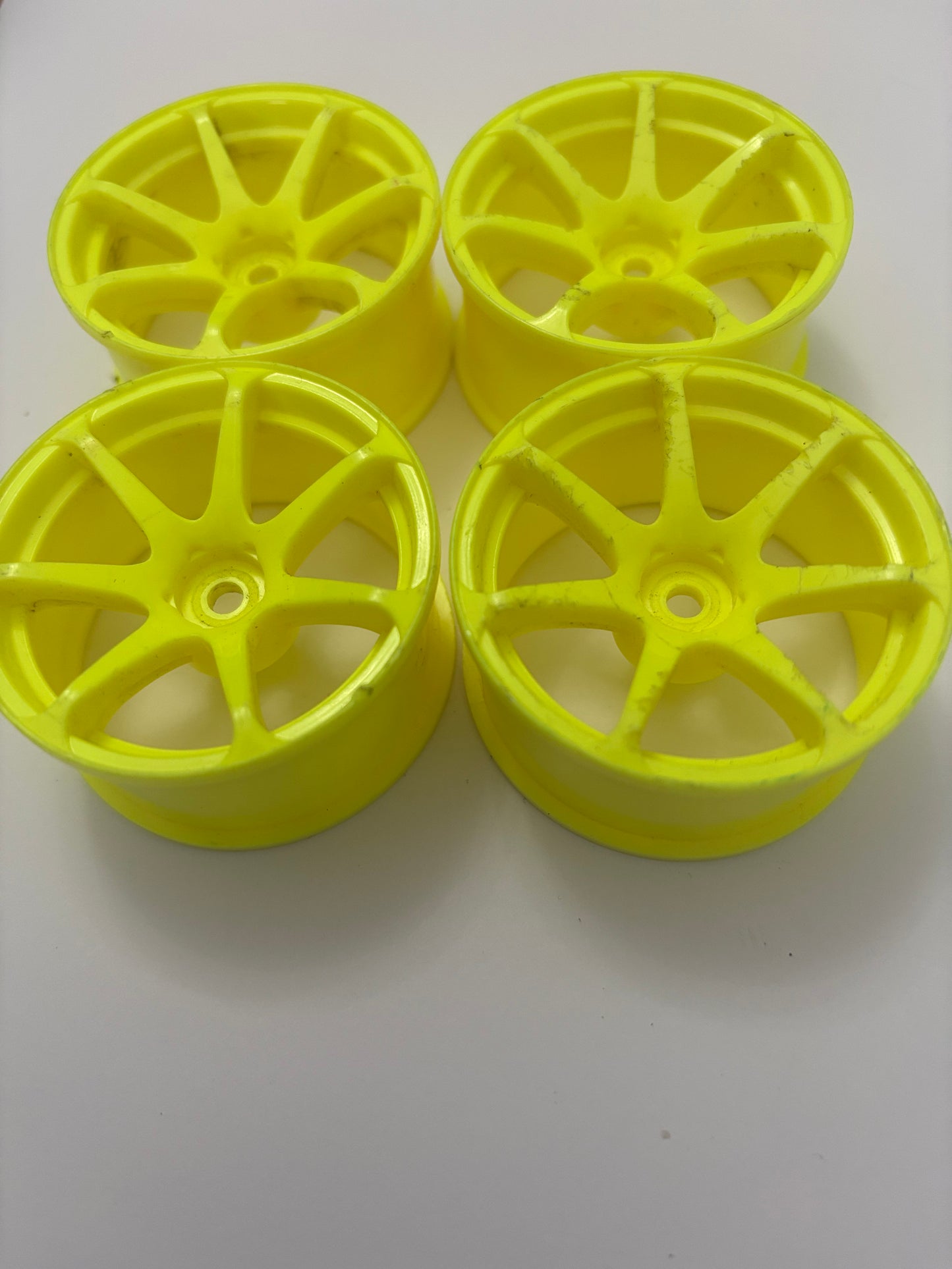 AVS Wheels Yellow Offset 5