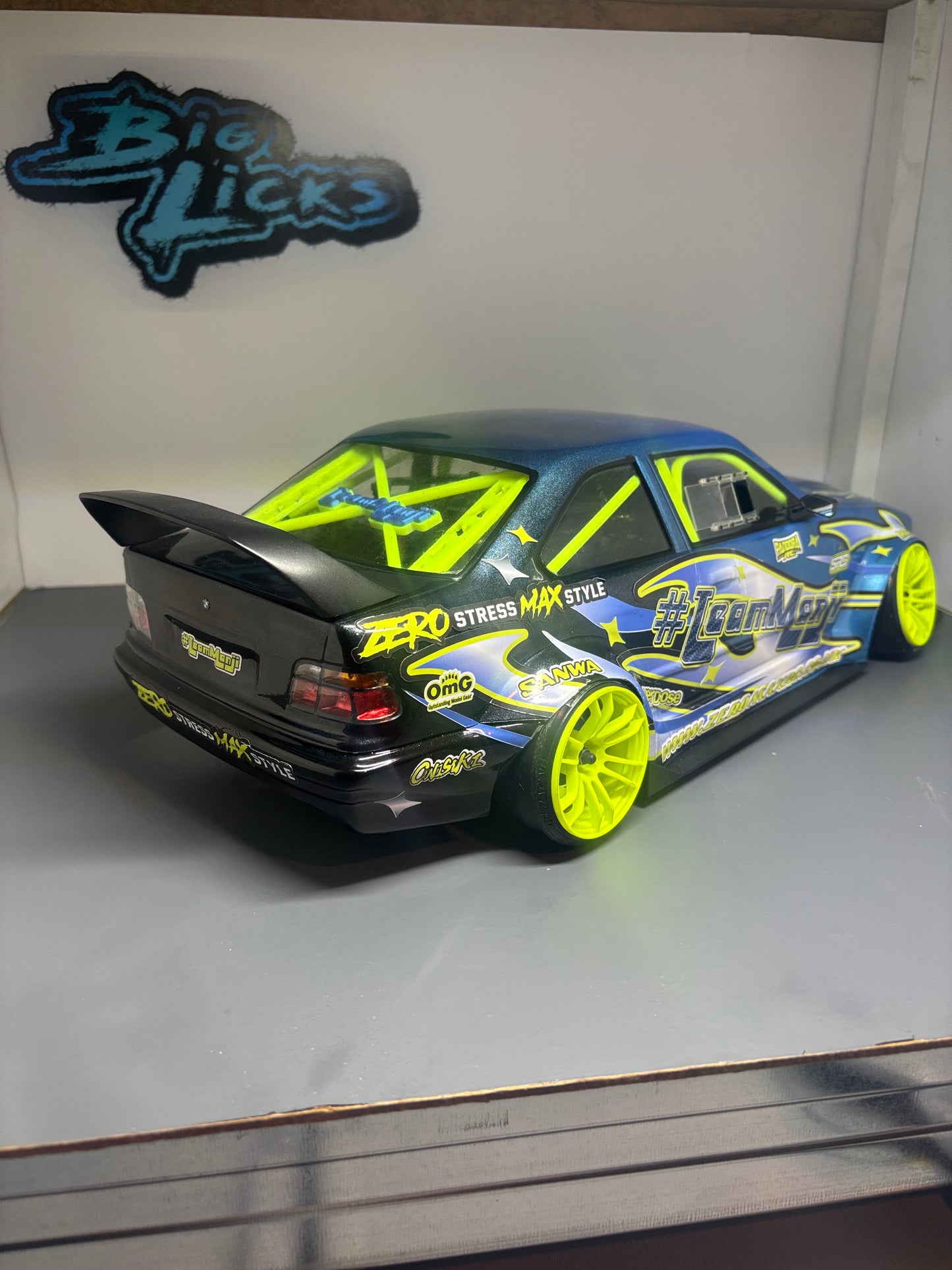 Aplastics BMW E36 RC Drift Body Shell  1:10 257mm