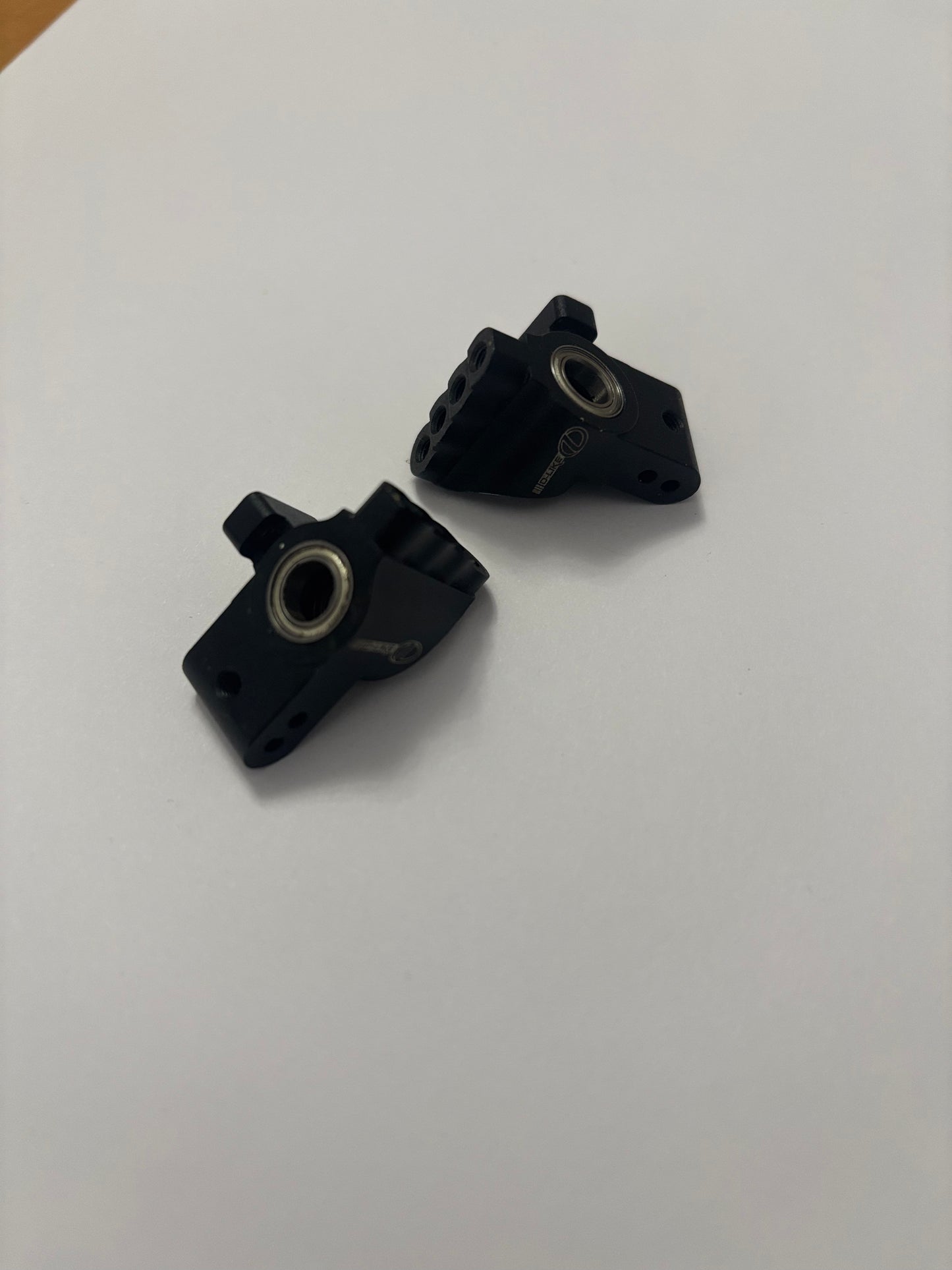 Dlike Rear Uprights Hubs