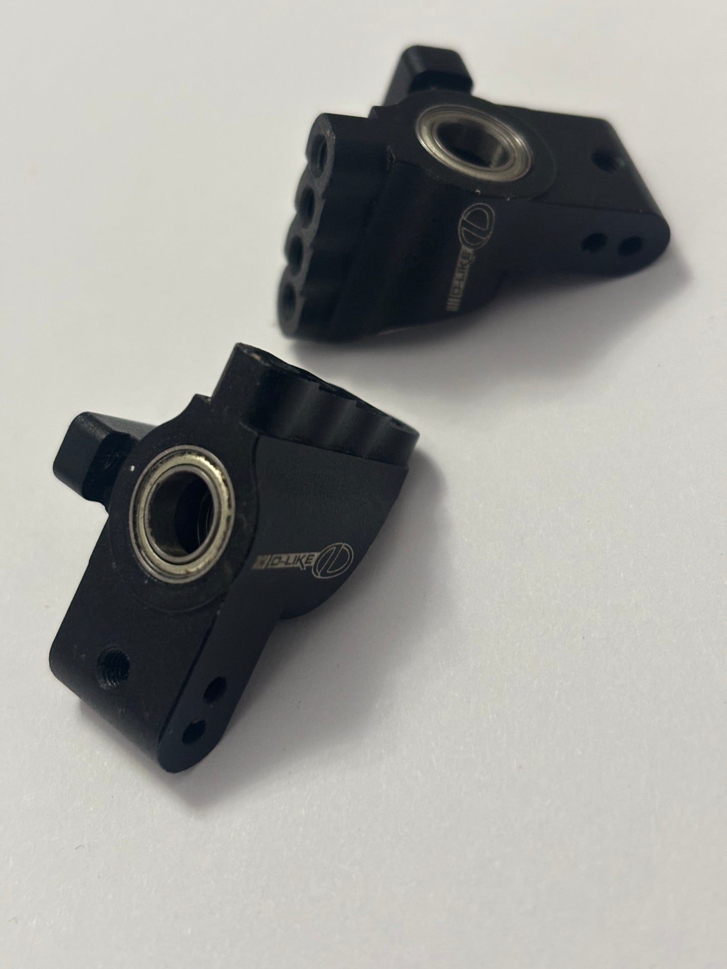 Dlike Rear Uprights Hubs