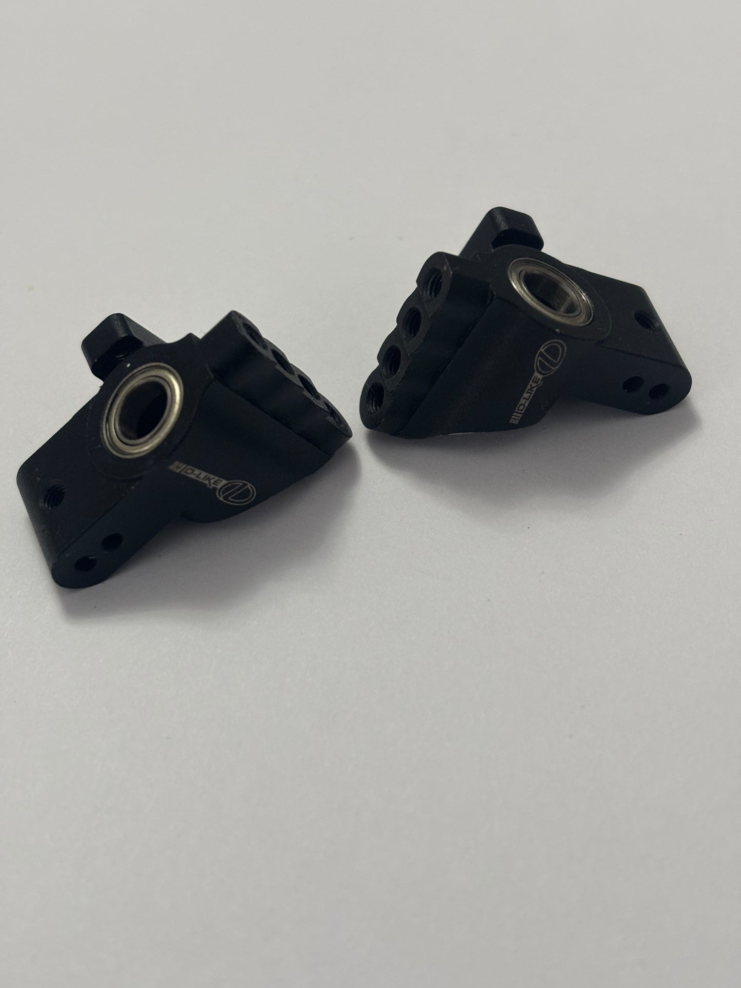 Dlike Rear Uprights Hubs