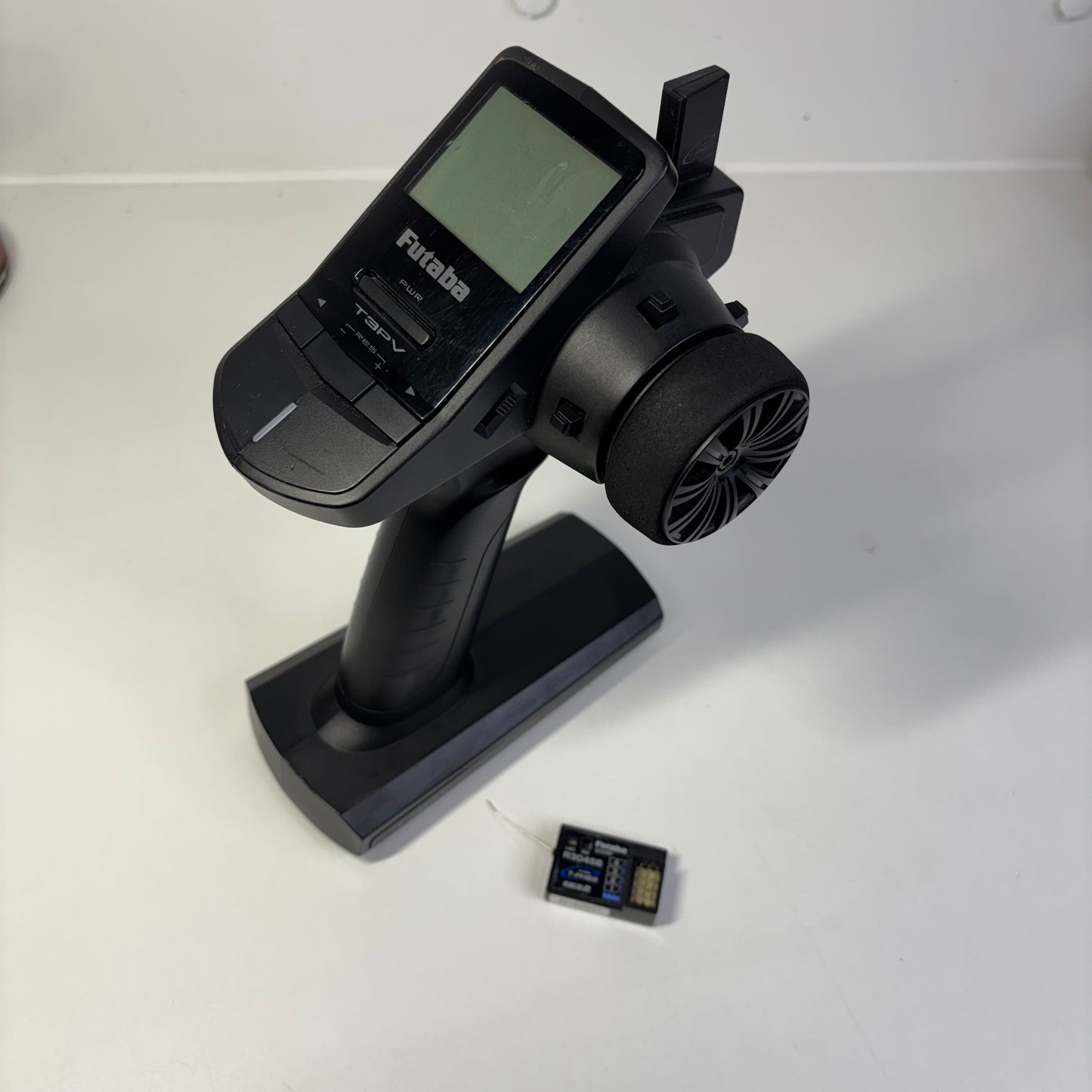 Futaba 3PV Controller & R304SB Receiver