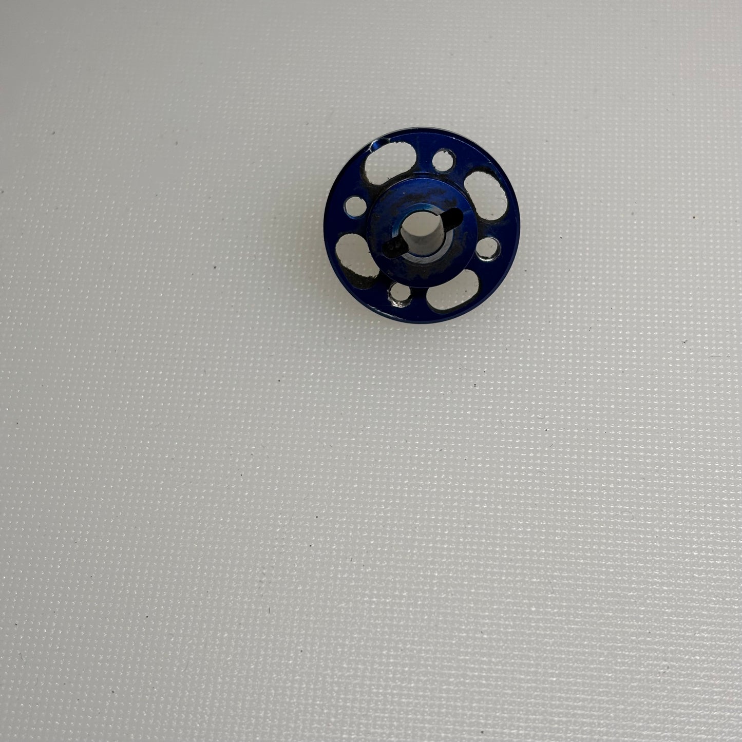 Yokomo Blue Alloy Spur Gear Holder