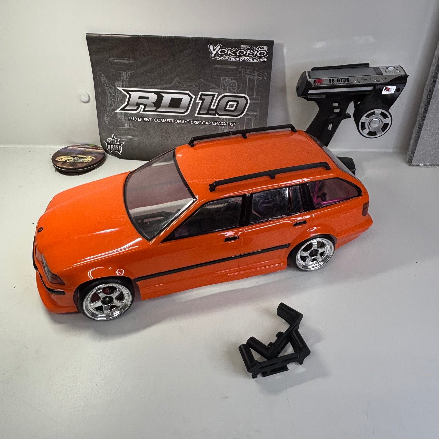 Yokomo RD1.0 RTR Drift Set Up Brushless BMW E36 Touring