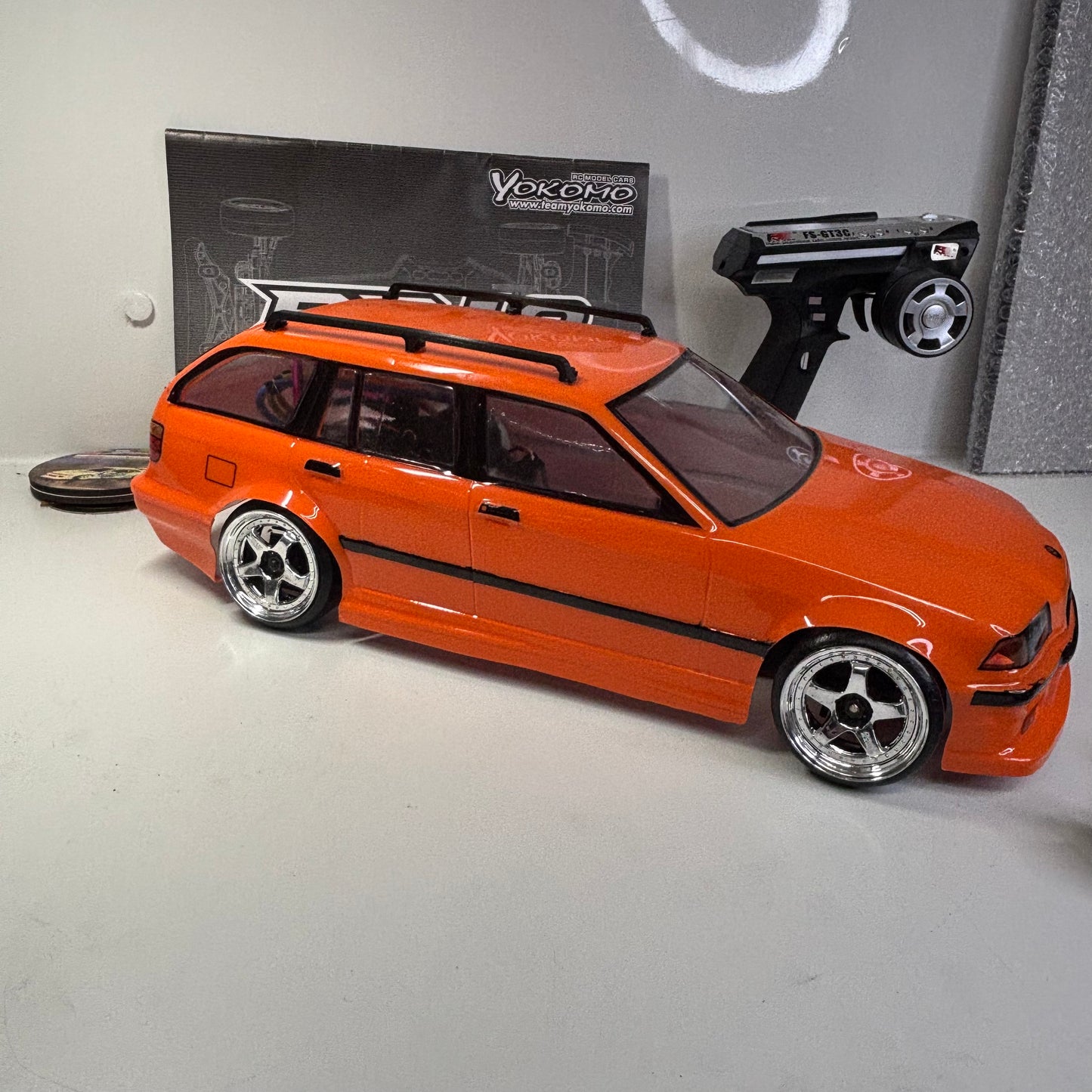 Yokomo RD1.0 RTR Drift Set Up Brushless BMW E36 Touring