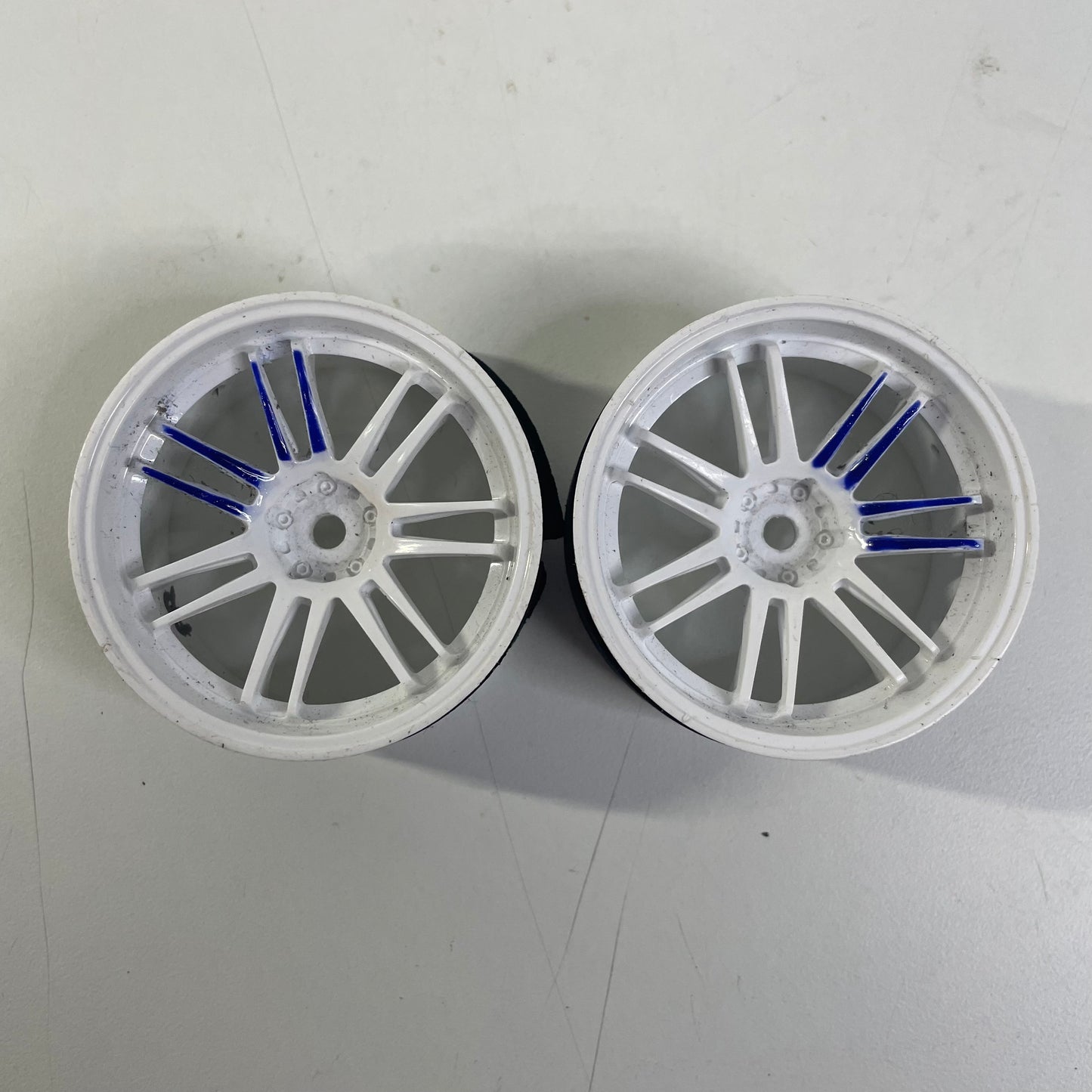 MST Wheels Pair White 8mm Offset