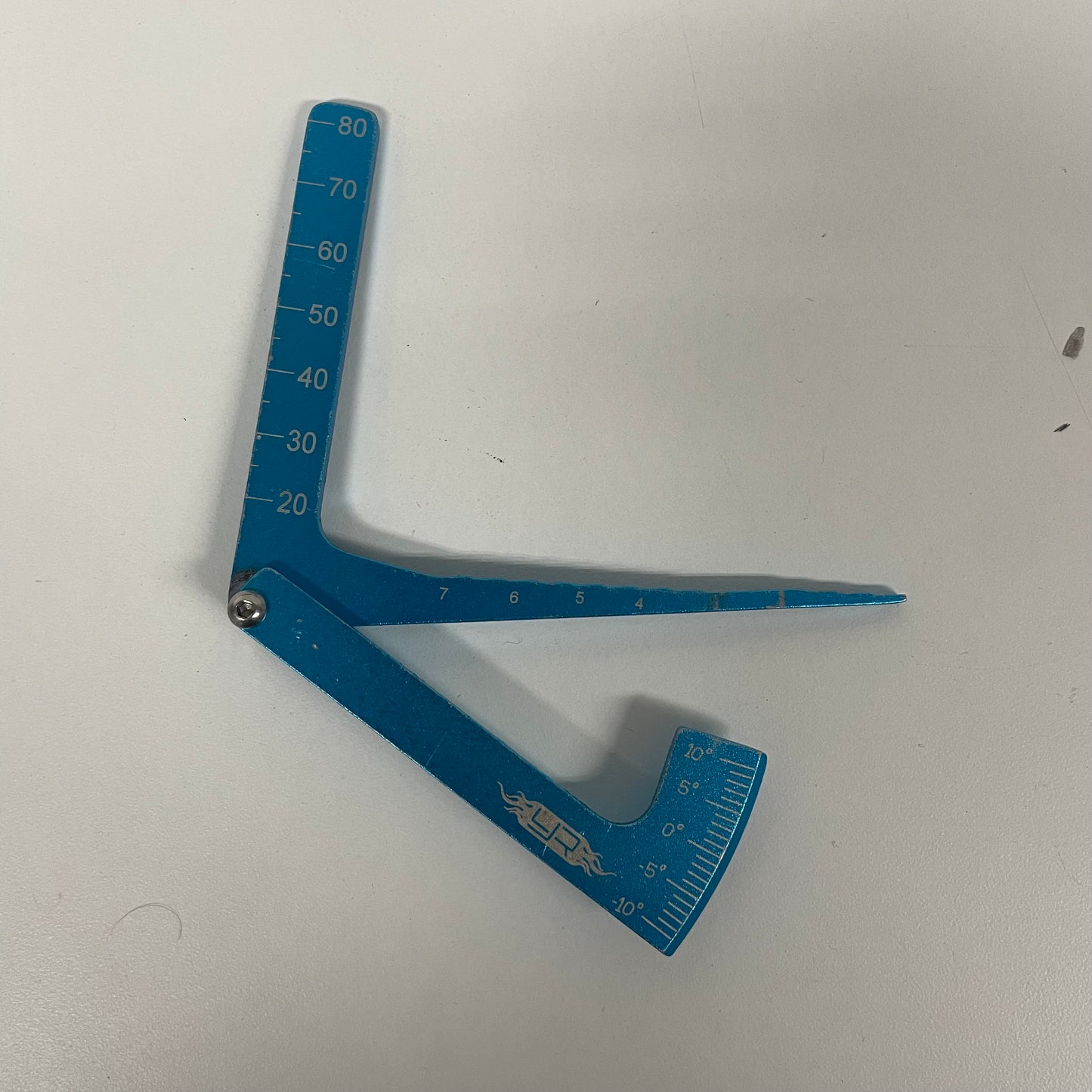 Yeah Racing Camber Gauge Blue Alloy