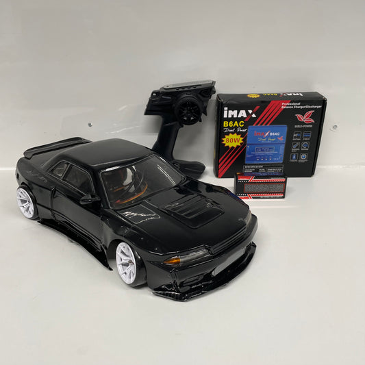 Yokomo YD2S RTR Drift Set Up Ready To Run Sanwa Controller R32 GTR Bodyshell