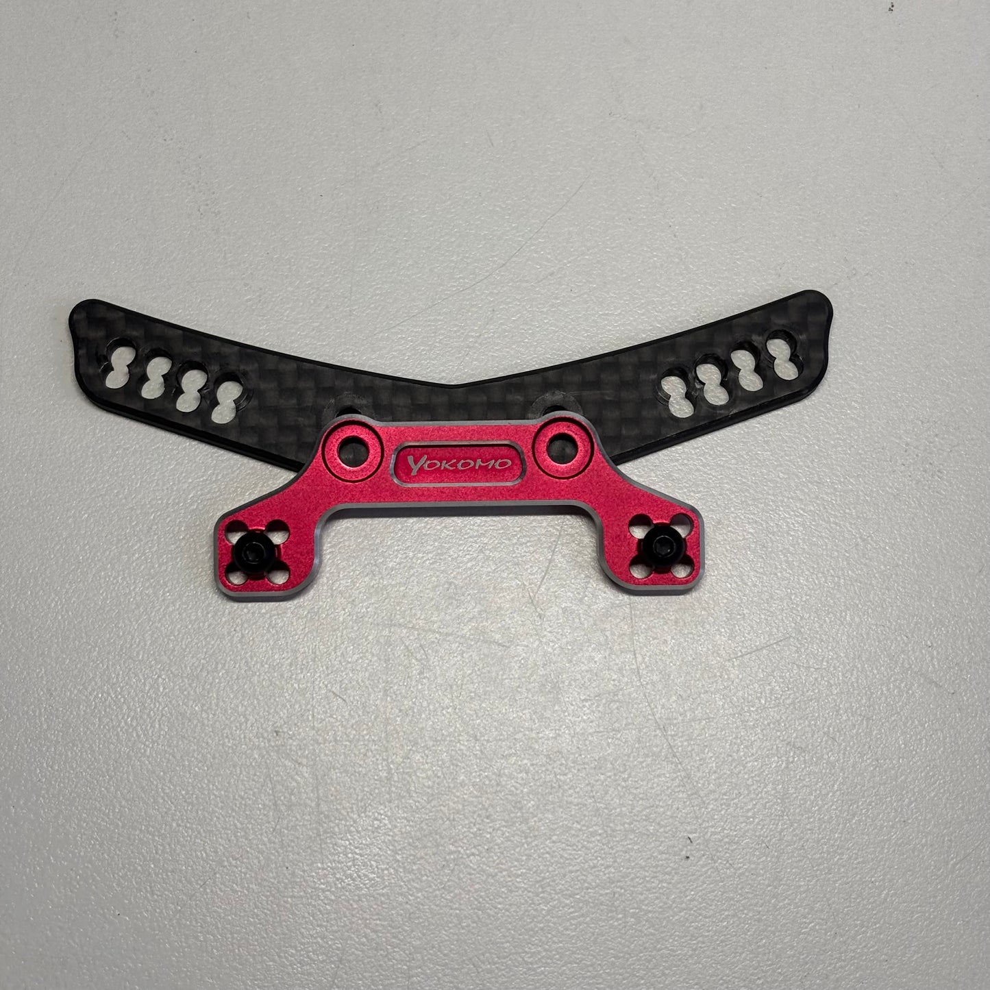 Yokomo Red Alloy Hybrid Carbon Front Upper Arm Holder Shock Tower
