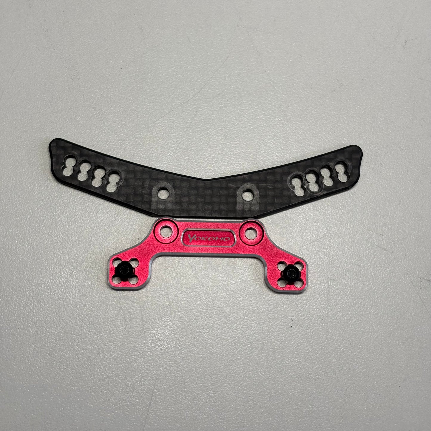Yokomo Red Alloy Hybrid Carbon Front Upper Arm Holder Shock Tower