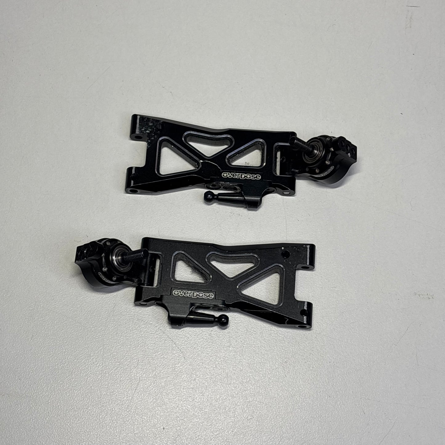 Overdose Rear Alloy Arms & Hubs Uprights Black