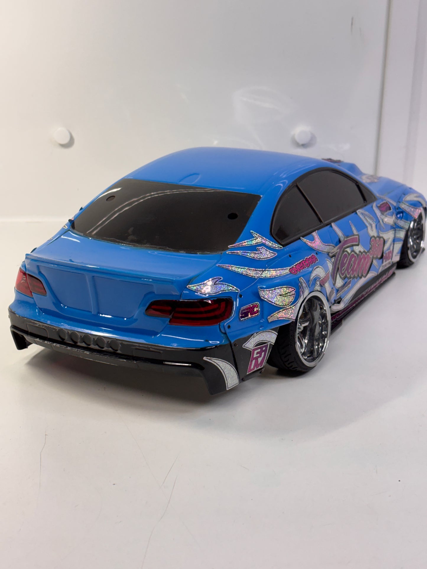 BMW M2 Aplastics Bodyshell with LED Kit Zeromax Livery
