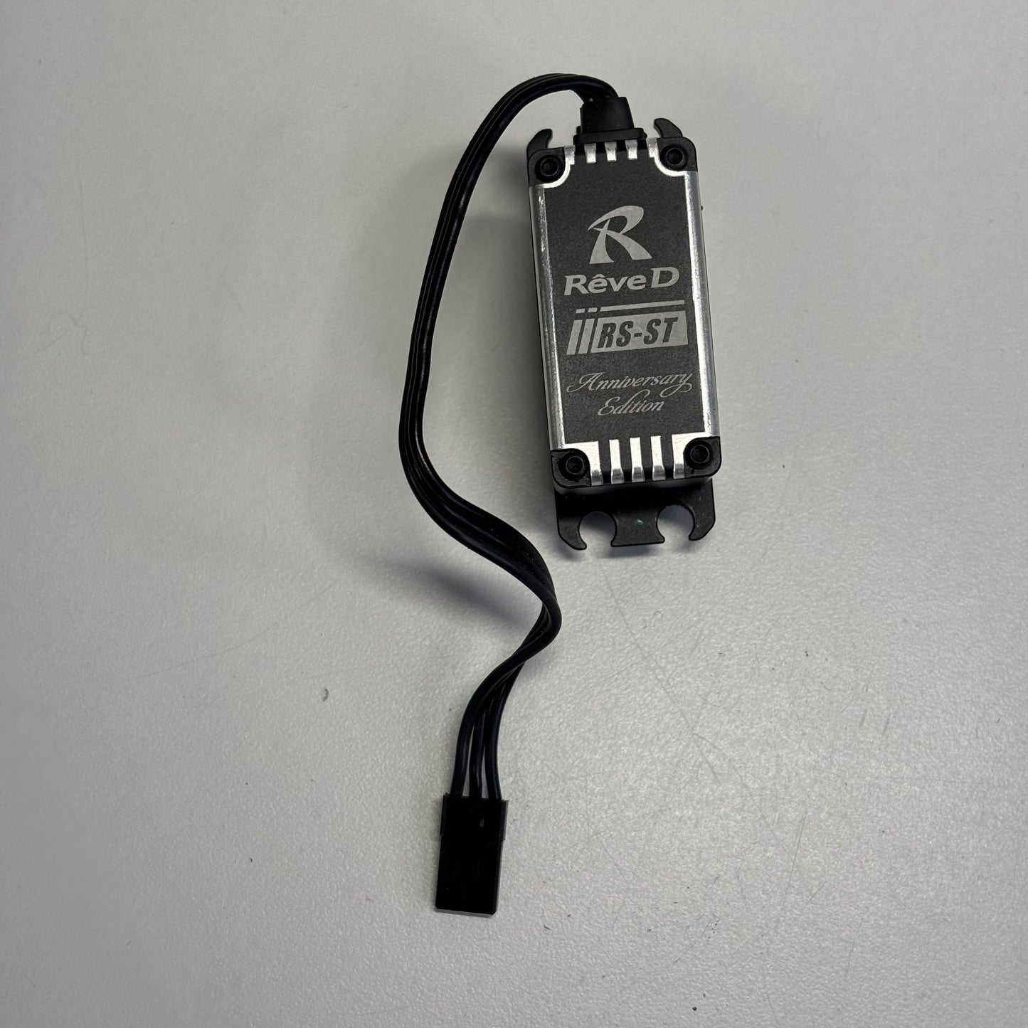 Reve D Anniversary Edition Black Silver Programmable Servo