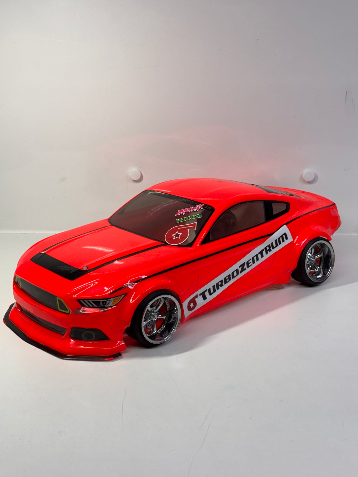 Ford Mustang Red Bodyshell