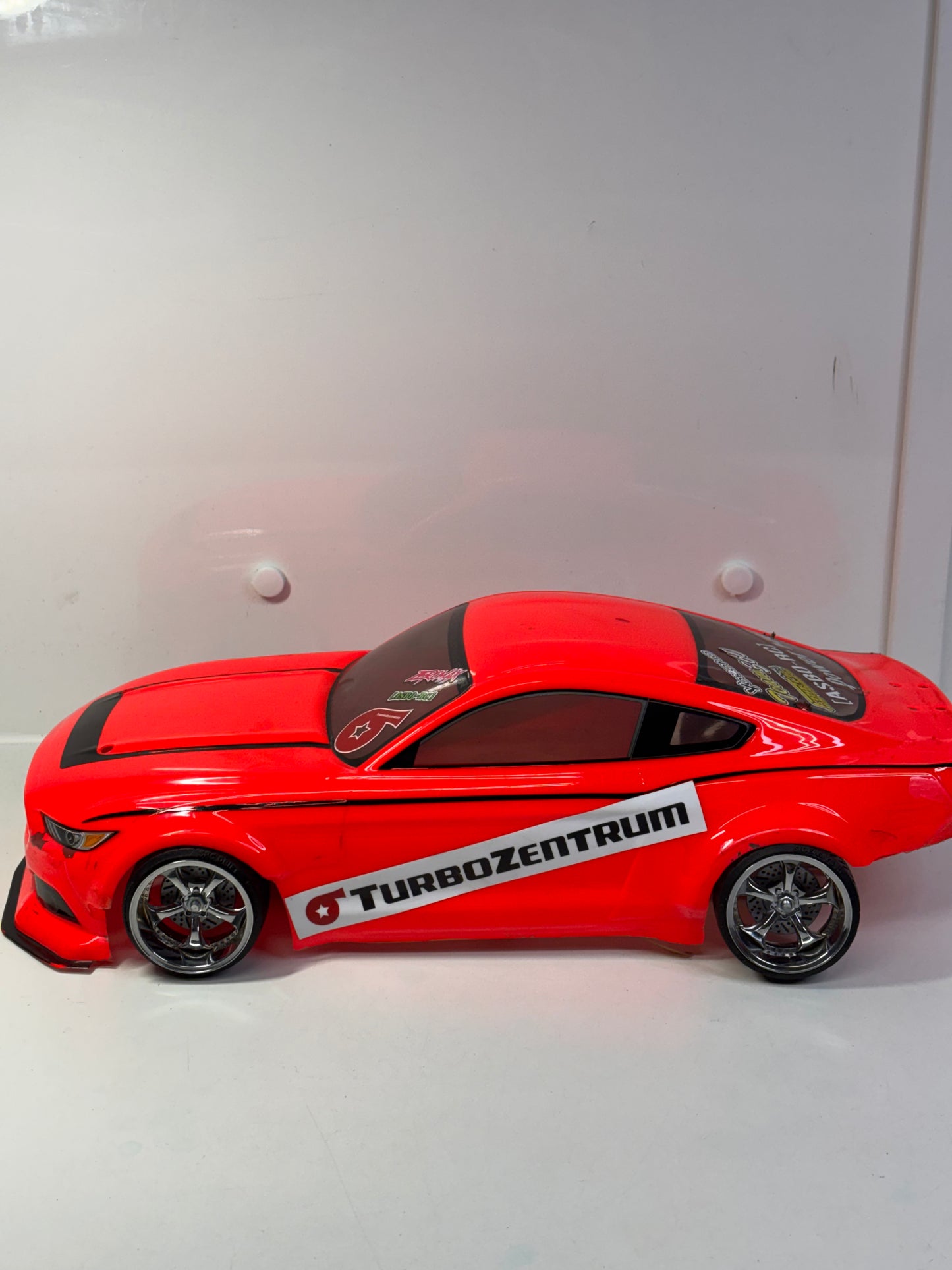 Ford Mustang Red Bodyshell