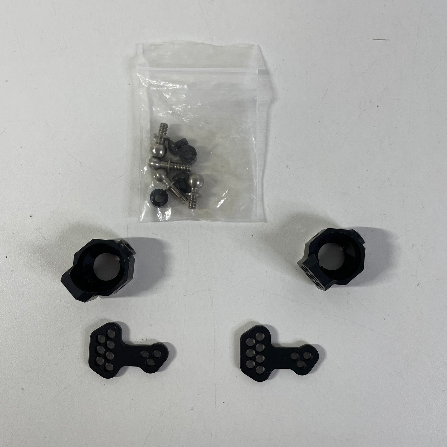 Sakura D3 D4 Rear Hubs Black Alloy