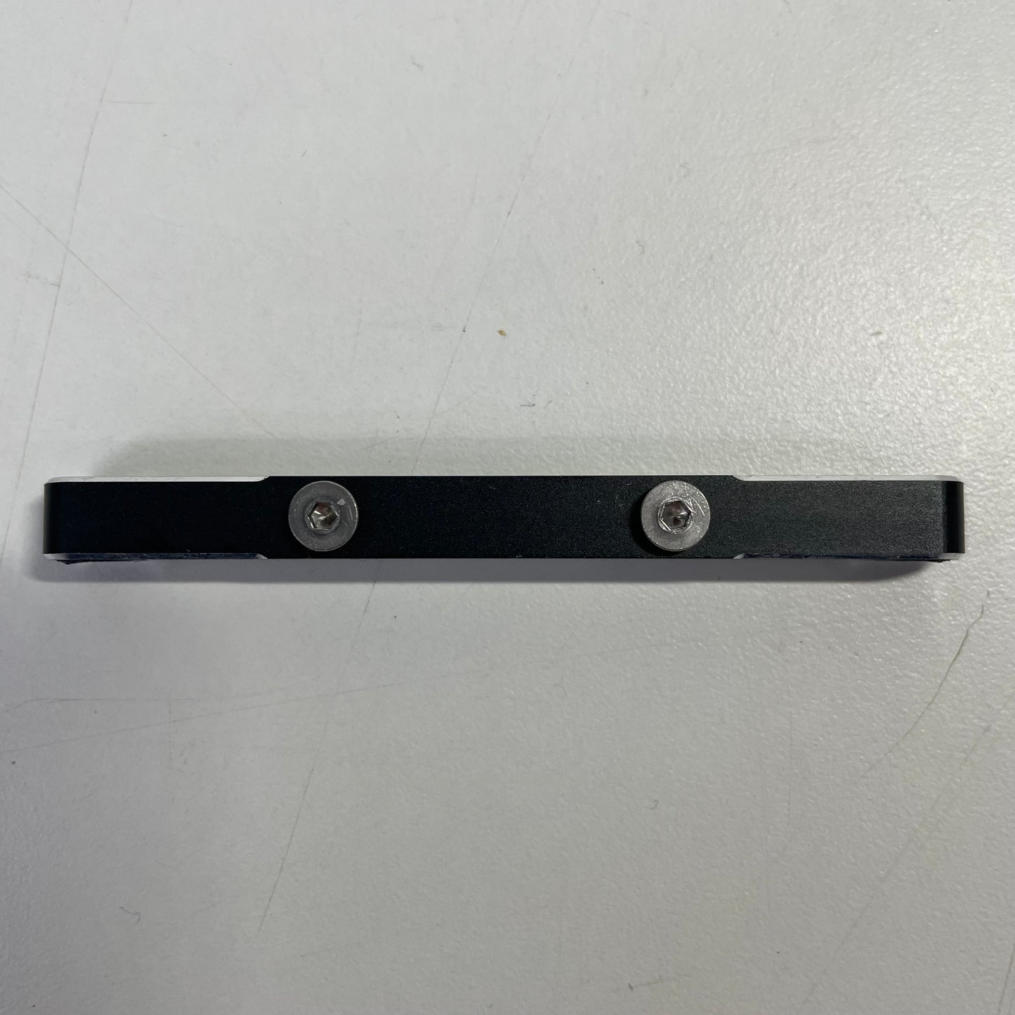 Reve D 68.0-71.2 Black Alloy Suspension Mount