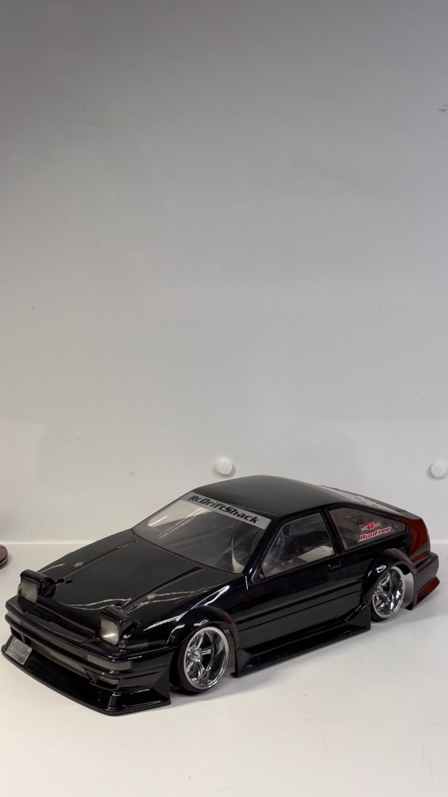 Toyota AE86 Bodyshell Black
