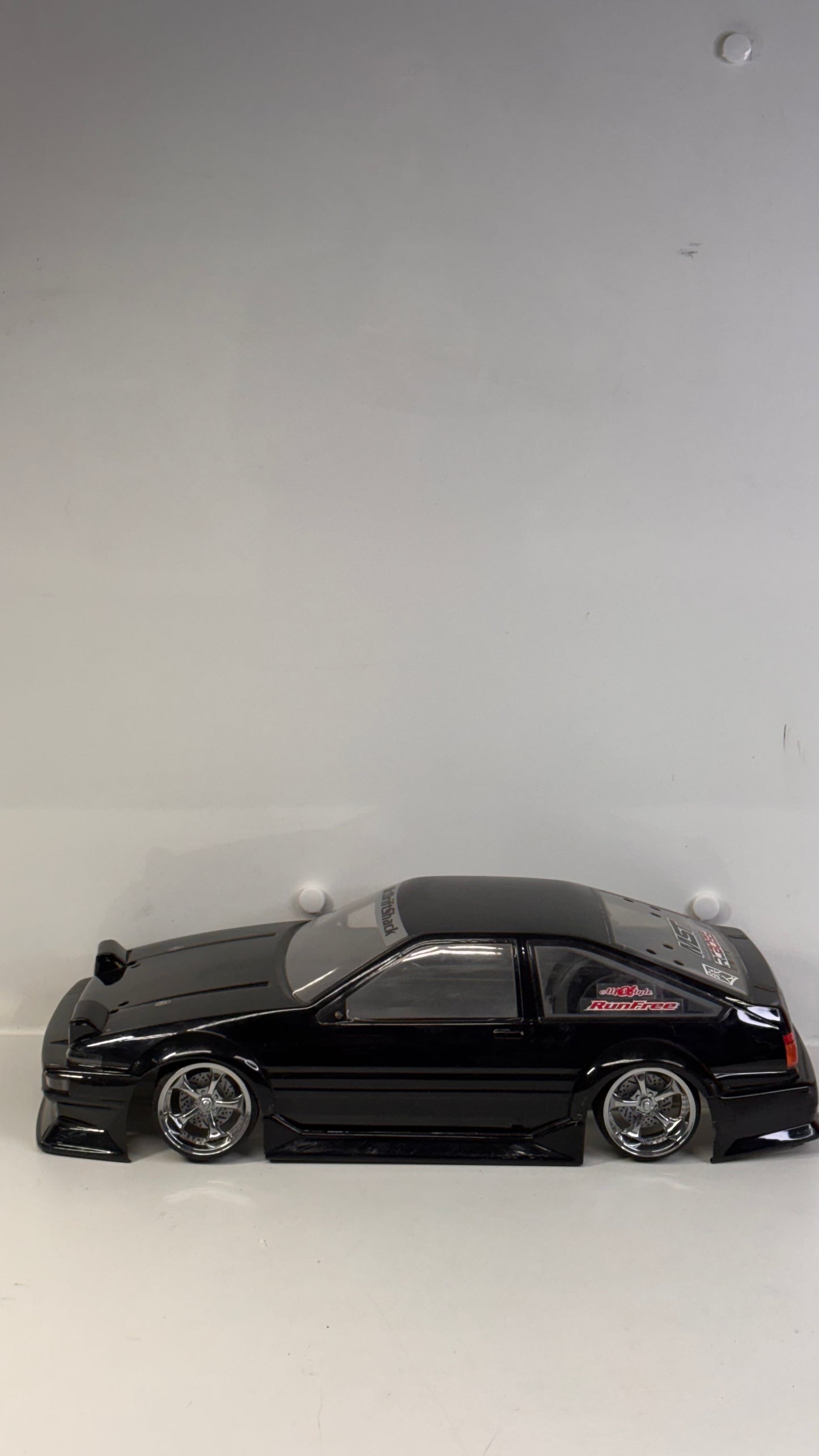 Toyota AE86 Bodyshell Black