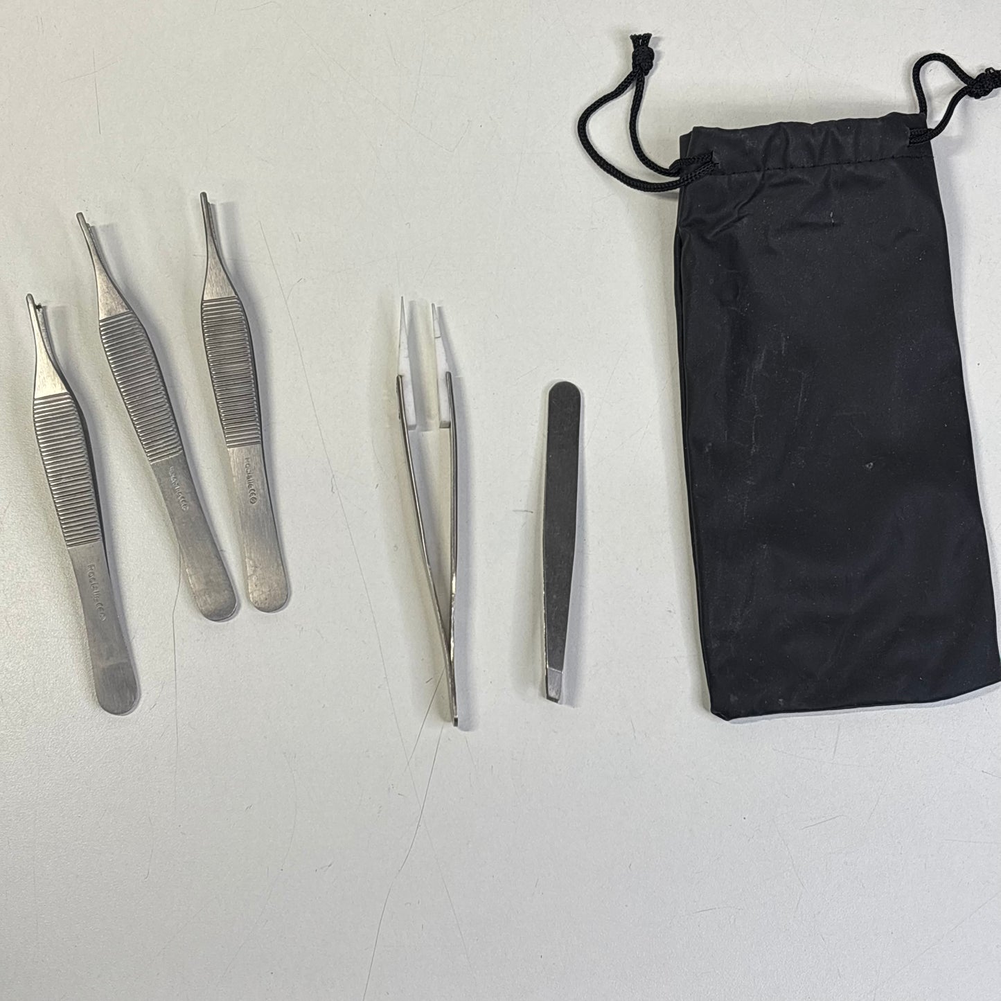 Tweezer Set & Bag Pouch