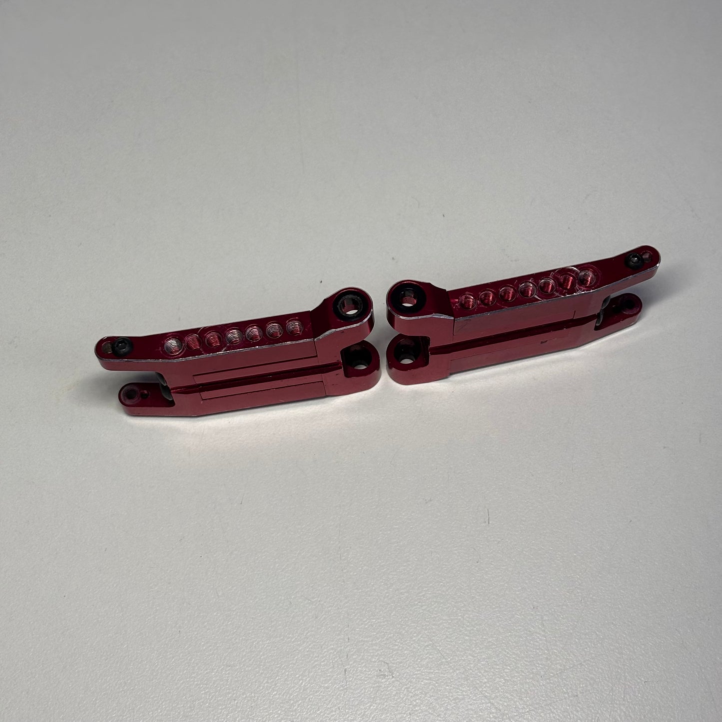 Wrap Up Next FSG Rear Lower Arms Red Alloy