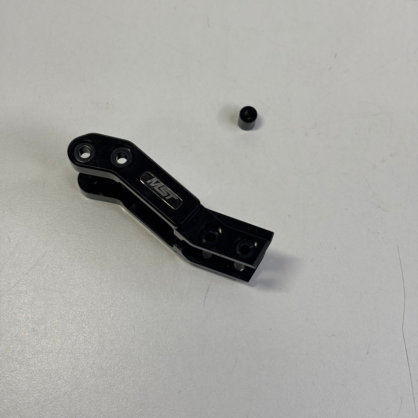 MST RMX 2.0 2.5 Upper Deck Rear Connector Black Alloy