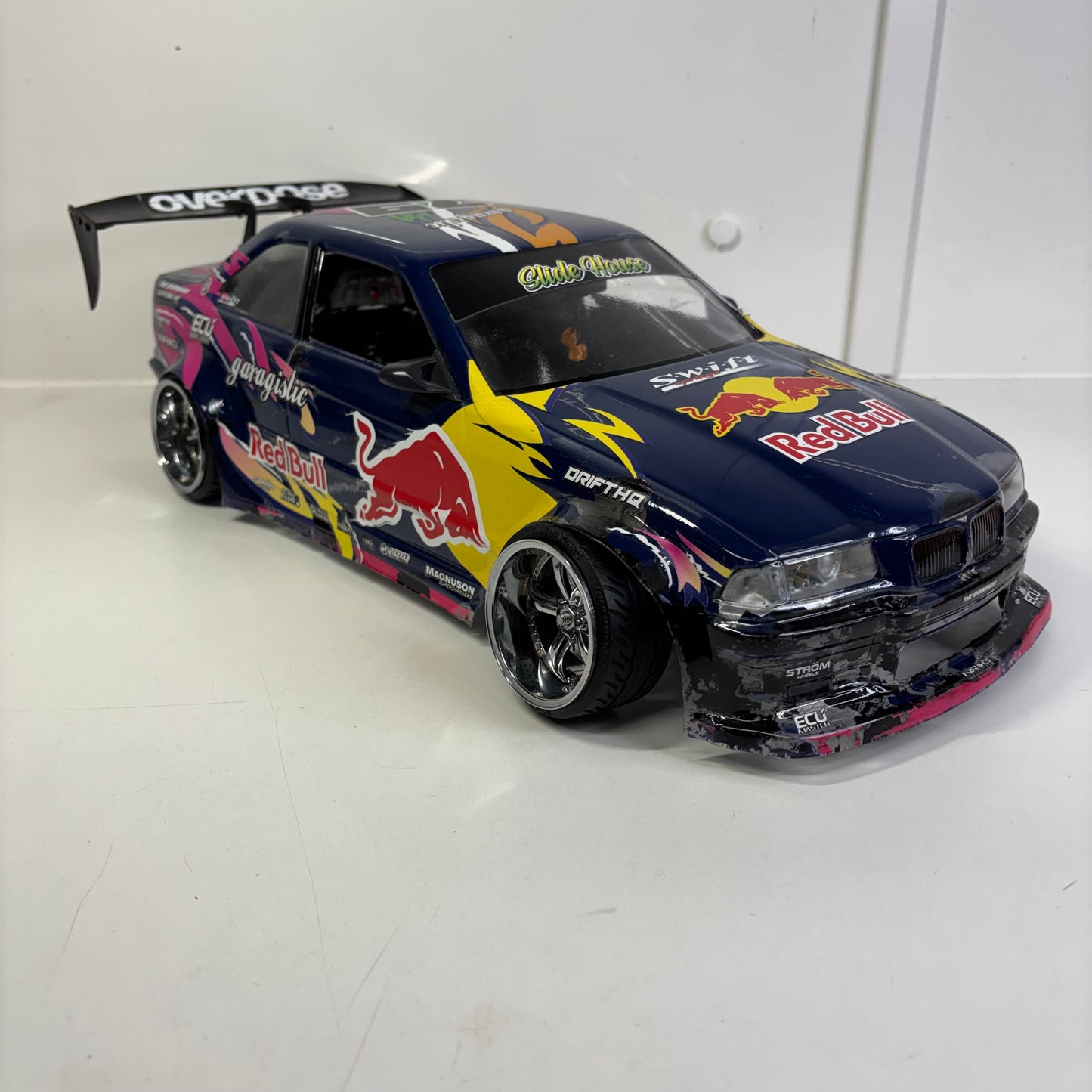 BMW E36 Body Shell Overdose Spoiler RedBull