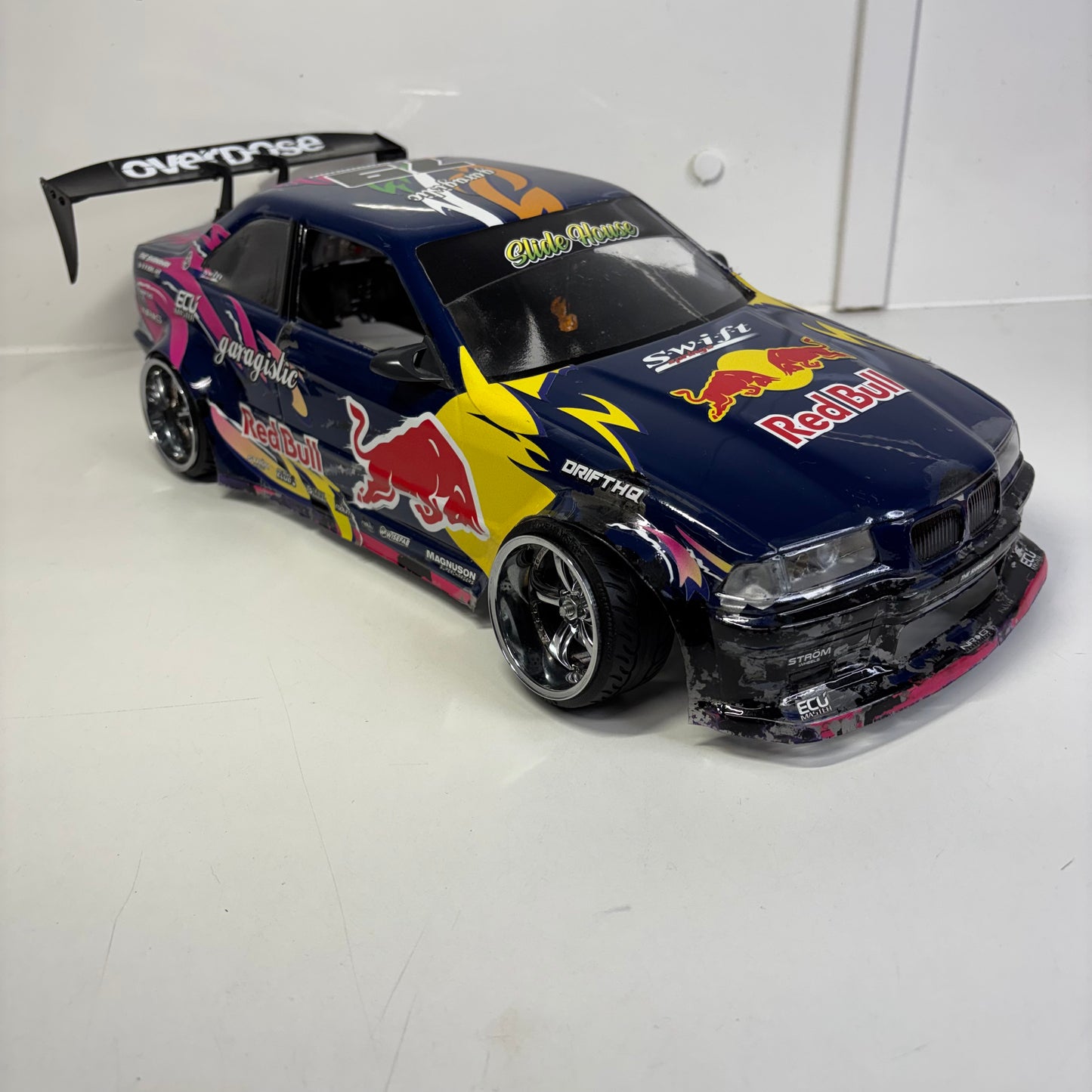 BMW E36 Body Shell Overdose Spoiler RedBull