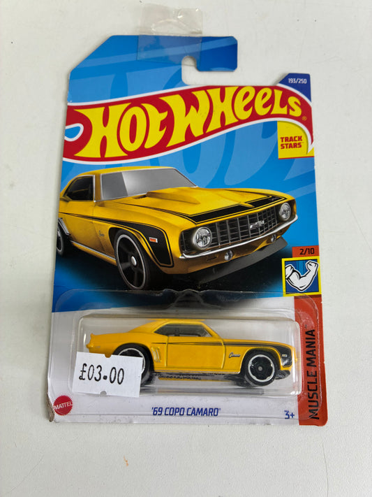 Hot Wheels '69 Copo Camaro
