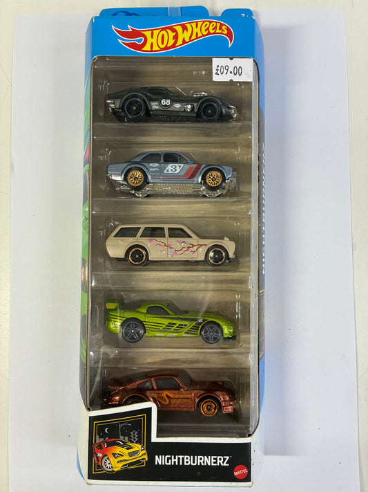 Hot Wheels NIGHTBURNERZ®