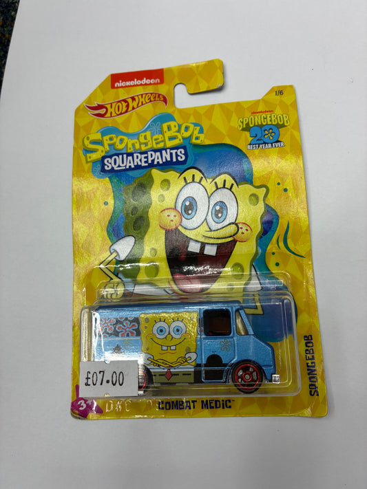 Hot Wheels COMBAT MEDiC™