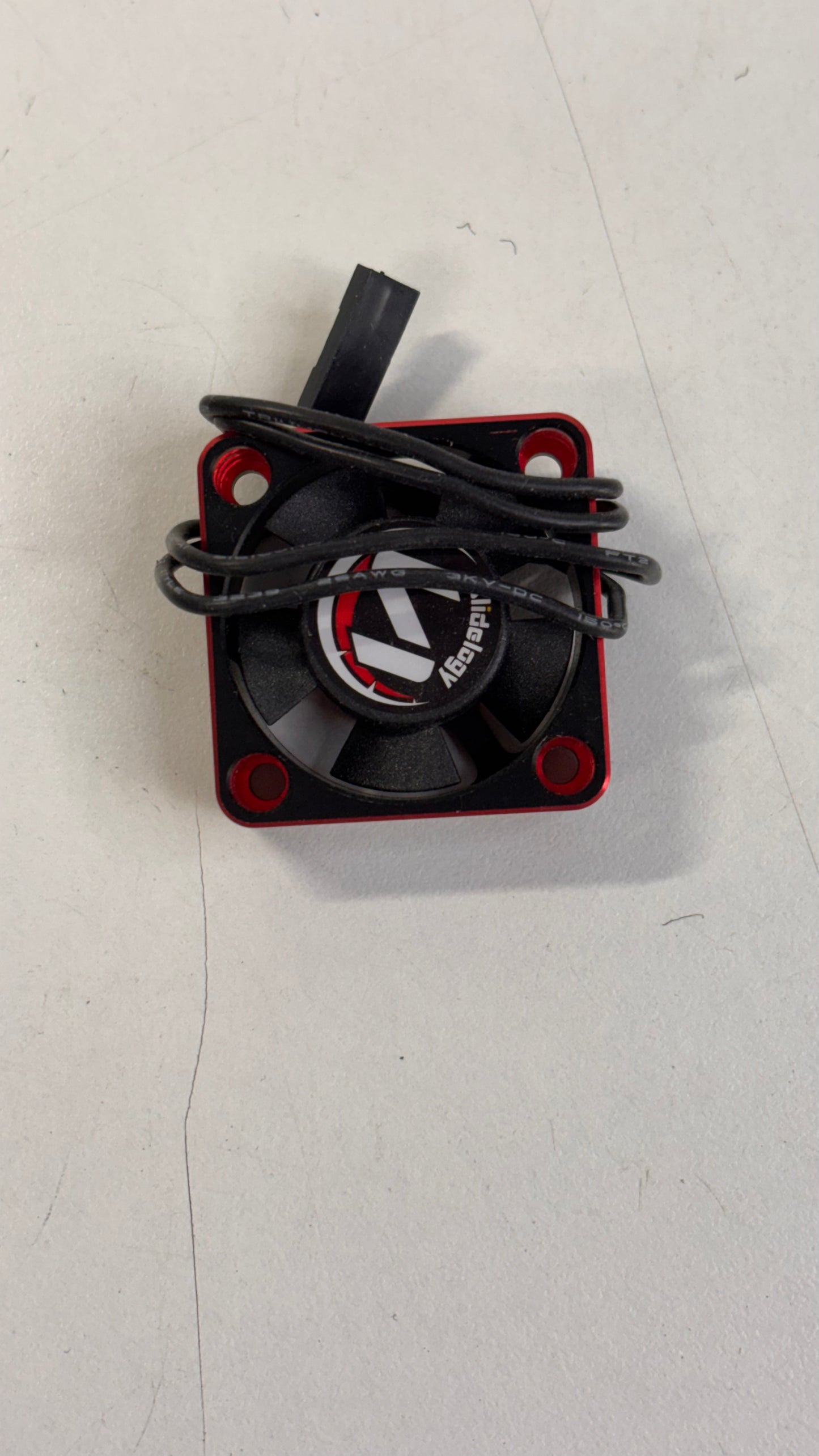 Slideogy Red & Black Alloy Fan