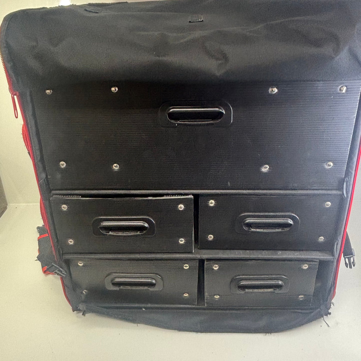 Team C Hauler Larger 1:8 Size 5 Drawer